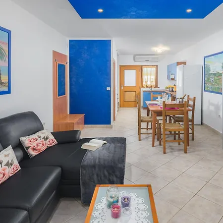 Tanja By Interhome Apartment Tar-Vabriga